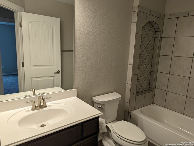 2606 PARIA CYN, Converse, TX 78109