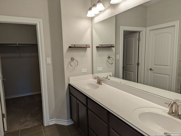 2606 PARIA CYN, Converse, TX 78109
