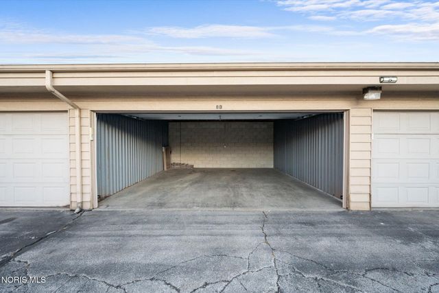 100 S Huron Street, 8b, Toledo, OH 43604