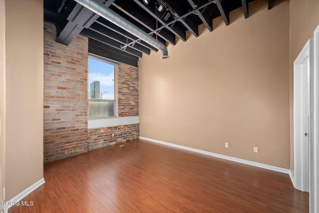 100 S Huron Street, 8b, Toledo, OH 43604