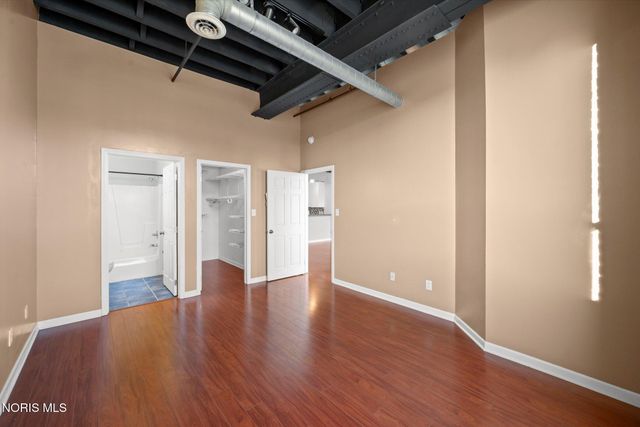 100 S Huron Street, 8b, Toledo, OH 43604