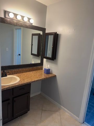 121 BEAUMONT Lane, Palm Beach Gardens, FL 33410