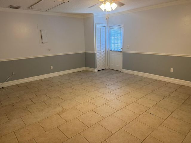 121 BEAUMONT Lane, Palm Beach Gardens, FL 33410
