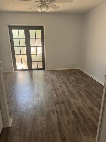 121 BEAUMONT Lane, Palm Beach Gardens, FL 33410