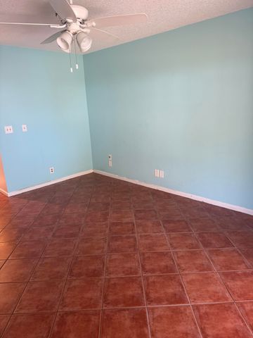 121 BEAUMONT Lane, Palm Beach Gardens, FL 33410