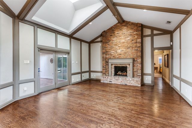 6911 Gateridge Drive, Dallas, TX 75254