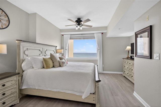 80 SURFVIEW DRIVE 811, Palm Coast, FL 32137