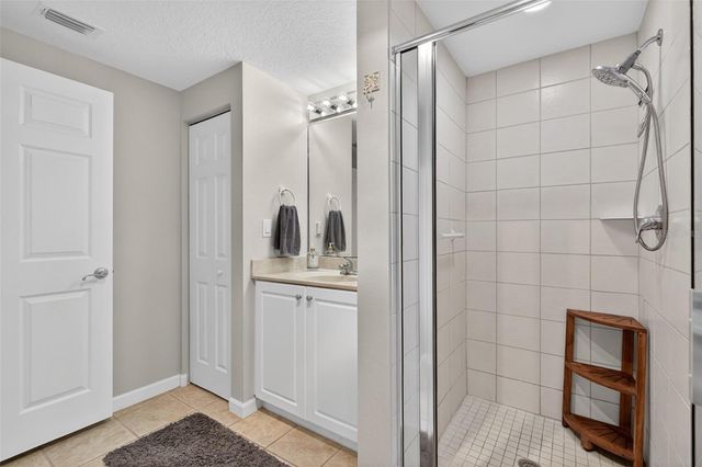 80 SURFVIEW DRIVE 811, Palm Coast, FL 32137