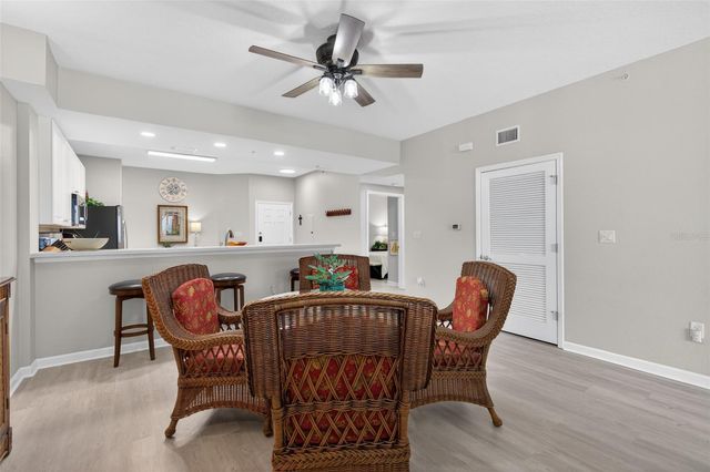 80 SURFVIEW DRIVE 811, Palm Coast, FL 32137