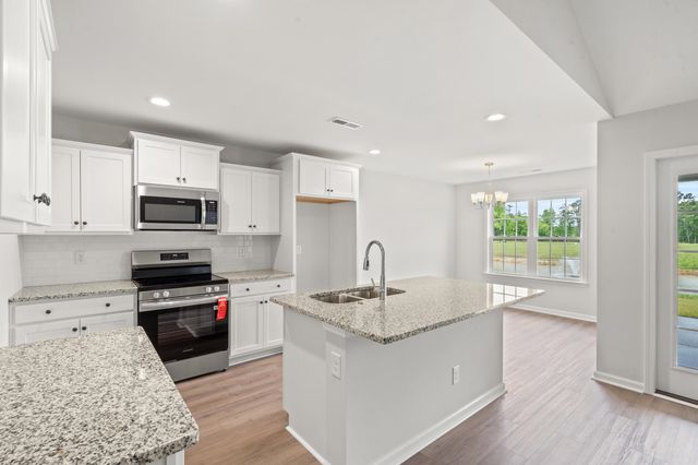 177 Gray Owl Dr., Conway, SC 29527