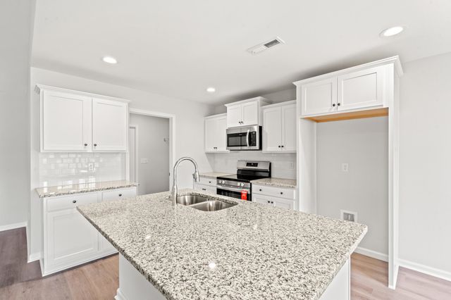 177 Gray Owl Dr., Conway, SC 29527