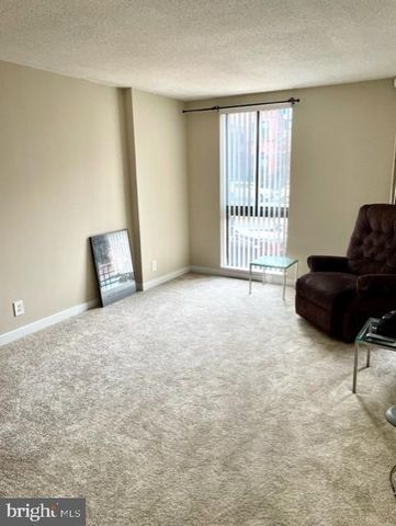 1099 22ND ST NW #207, Washington, DC 20037