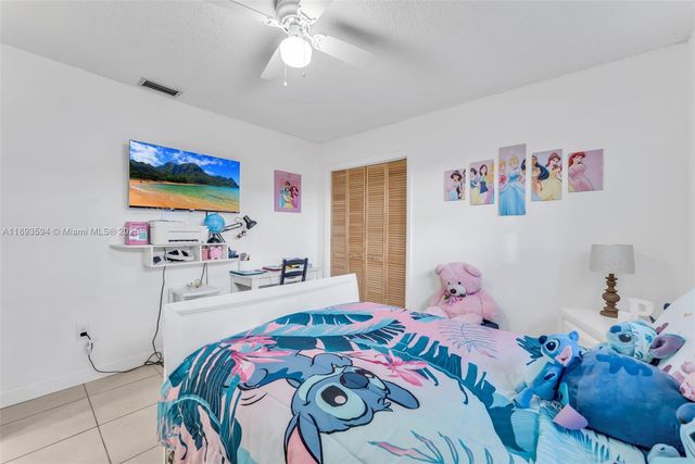 8820 SW 27th St, Miami, FL 33165