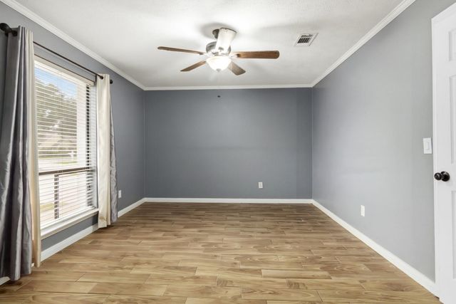 11214 Ashwood Drive, Humble, TX 77338
