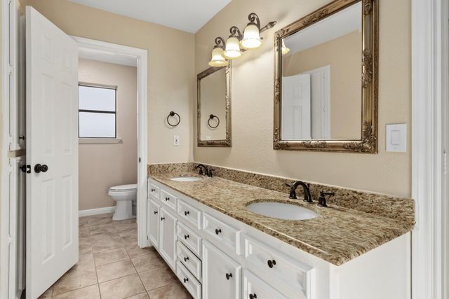 11214 Ashwood Drive, Humble, TX 77338