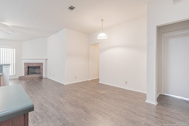 8030 Cerezo, San Antonio, TX 78250