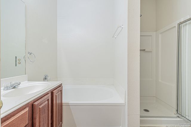 8030 Cerezo, San Antonio, TX 78250