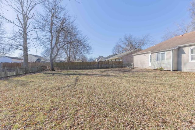 6927 Kolb Drive, Evansville, IN 47715
