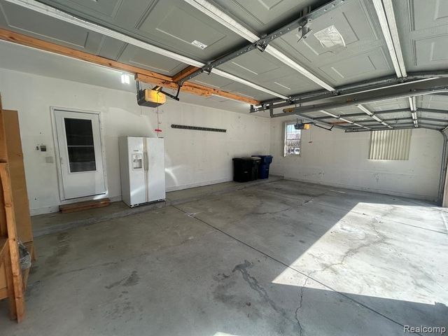 855 Chelsea Road, Canton, MI 48187