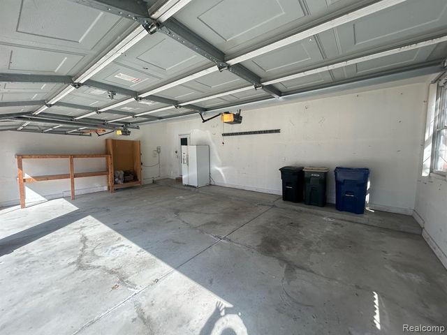 855 Chelsea Road, Canton, MI 48187