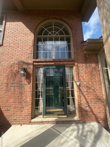 855 Chelsea Road, Canton, MI 48187