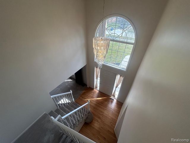 855 Chelsea Road, Canton, MI 48187