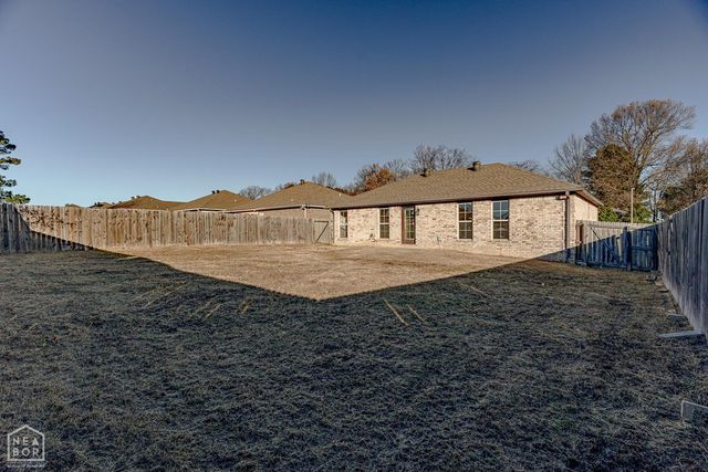 4765 Wildwood Lane, Jonesboro, AR 72405
