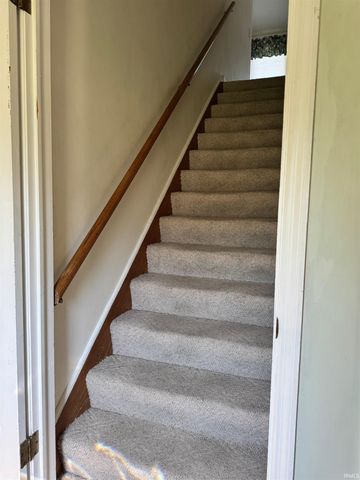 1717 Russell Avenue, Evansville, IN 47720