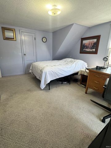 1717 Russell Avenue, Evansville, IN 47720