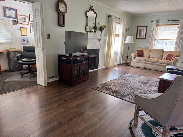 1717 Russell Avenue, Evansville, IN 47720