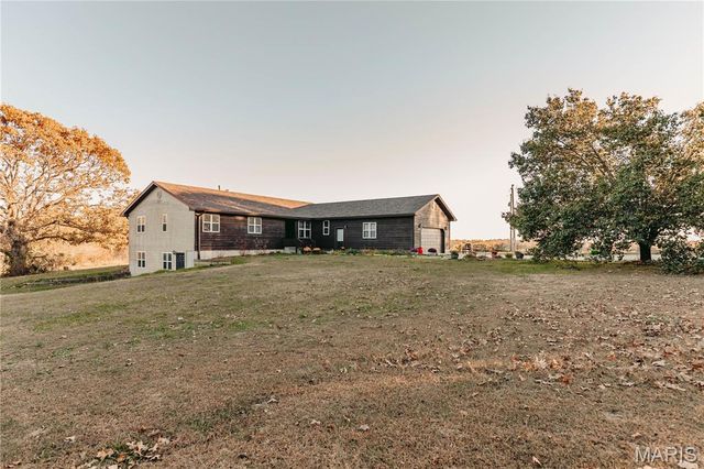 12810 N Highway, Dixon, MO 65459