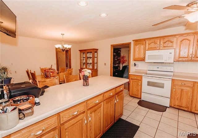 12810 N Highway, Dixon, MO 65459