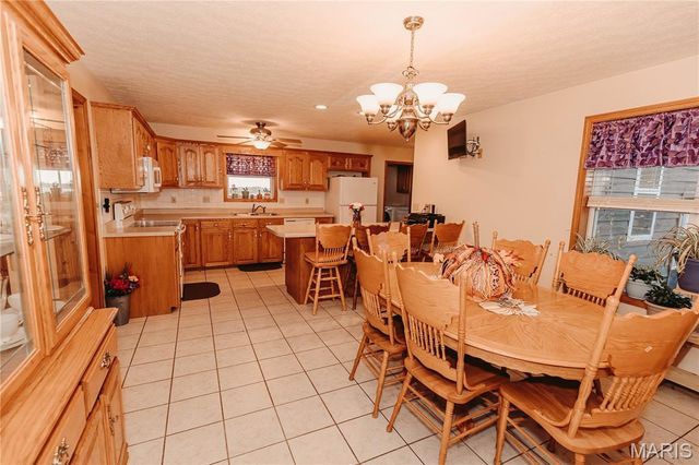 12810 N Highway, Dixon, MO 65459