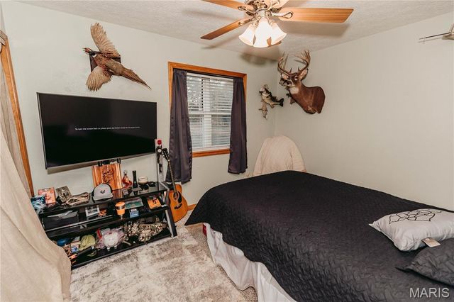 12810 N Highway, Dixon, MO 65459