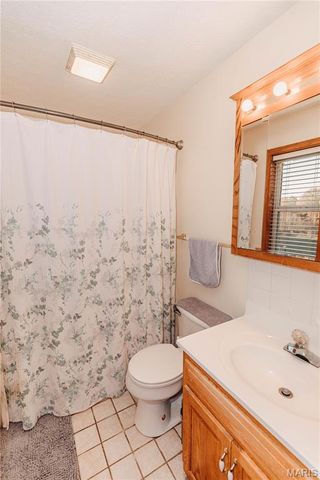 12810 N Highway, Dixon, MO 65459