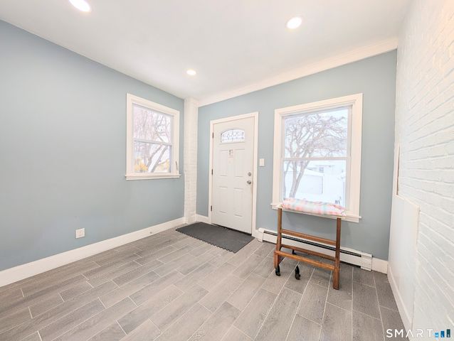 170 Edgewood Street, Stratford, CT 06615