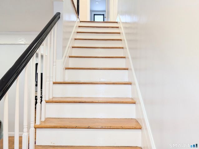 170 Edgewood Street, Stratford, CT 06615