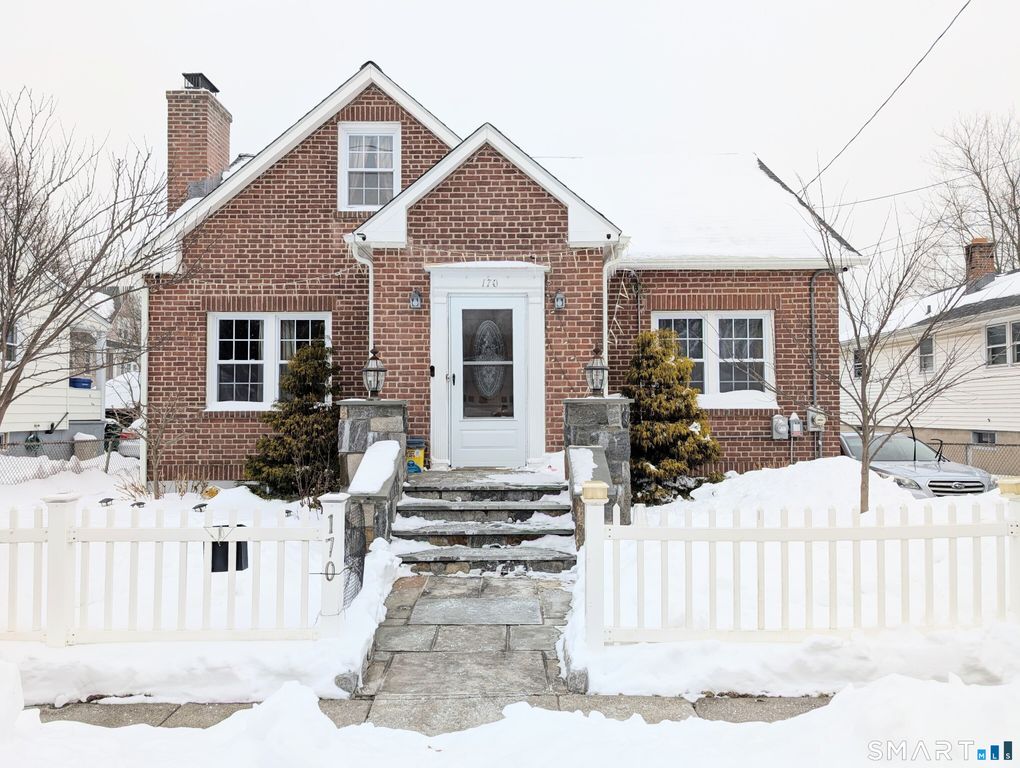 170 Edgewood Street, Stratford, CT 06615