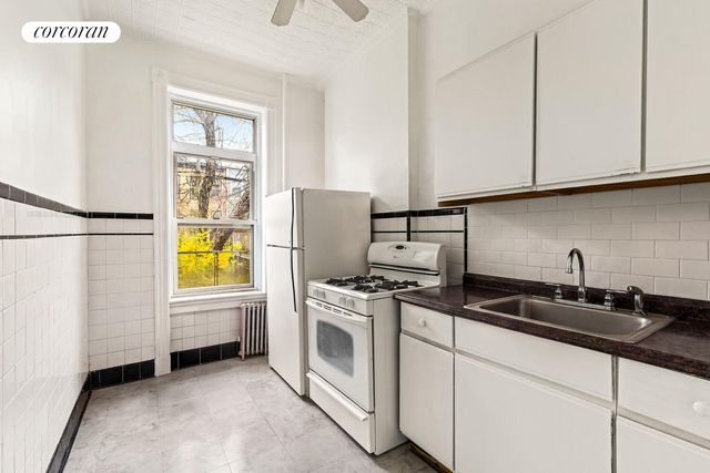 323 15TH Street, New York City, NY 11215