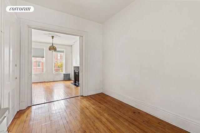 323 15TH Street, New York City, NY 11215