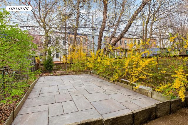 323 15TH Street, New York City, NY 11215