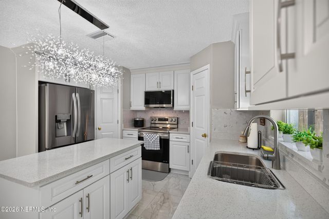 3447 CAROLINE RIDGE Lane E, Jacksonville, FL 32225
