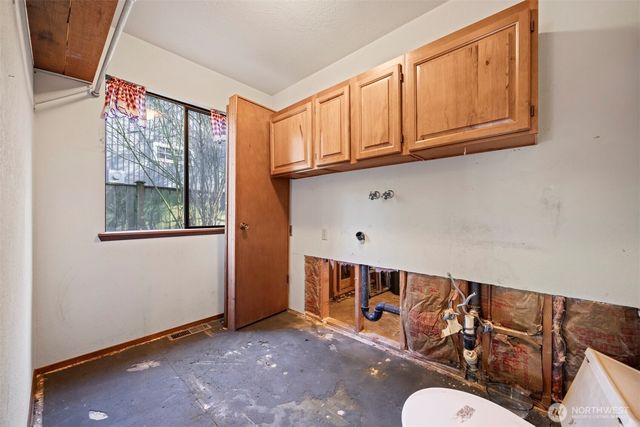 413 Viewcrest Road, Bellingham, WA 98229