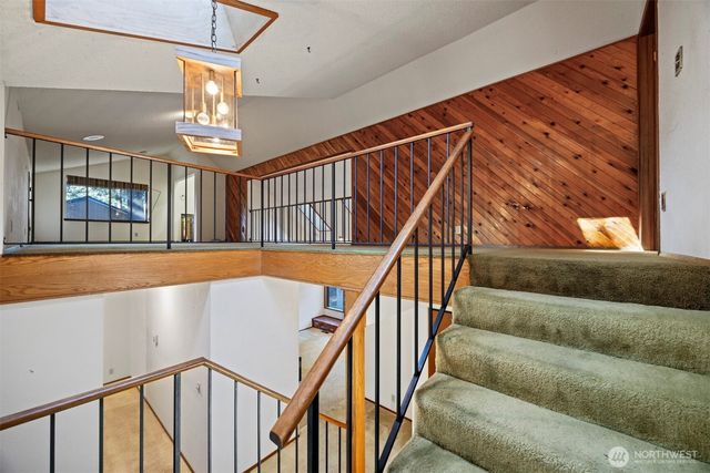 413 Viewcrest Road, Bellingham, WA 98229