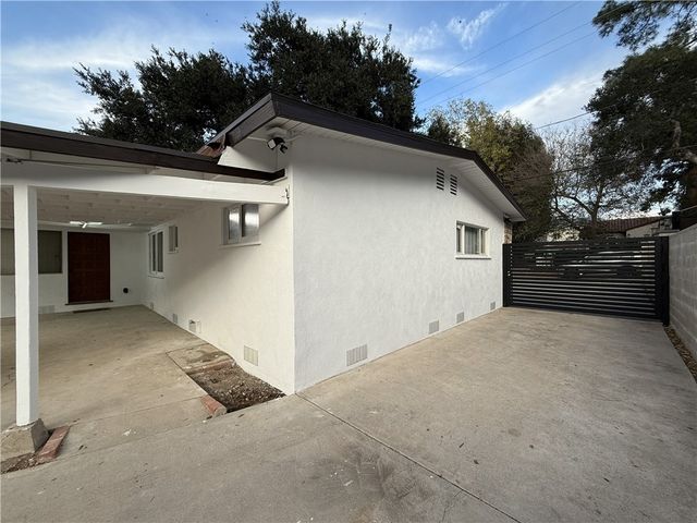 10143 Oro Vista Ave., Sunland, CA 91040