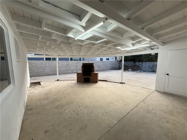 10143 Oro Vista Ave., Sunland, CA 91040