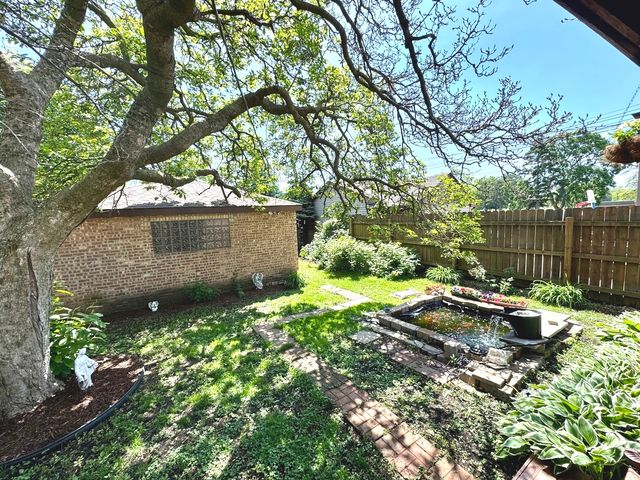 11455 S Fairfield Avenue, Chicago, IL 60655