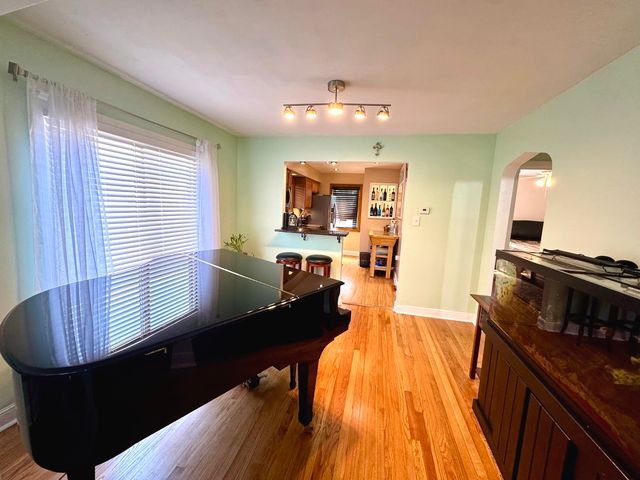 11455 S Fairfield Avenue, Chicago, IL 60655