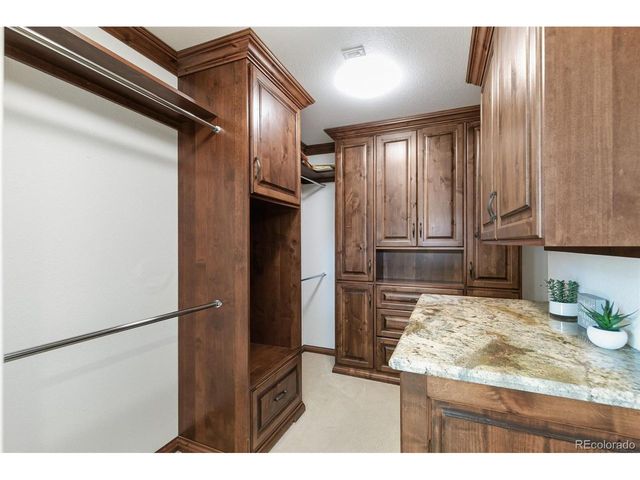 10886 W 31st Pl, Lakewood, CO 80215