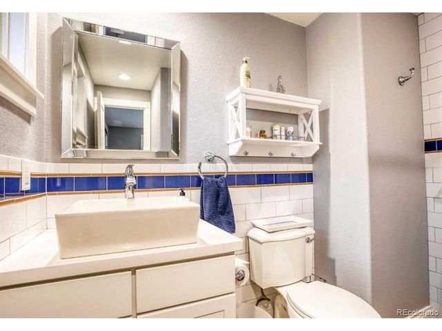 10886 W 31st Pl, Lakewood, CO 80215